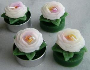 Gyertya - Vir�gok 4db Feh�r