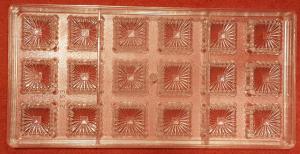 Polikarbon�t Forma - Bord�s Kocka